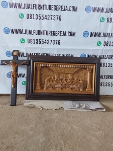 relief perjamuan yesus