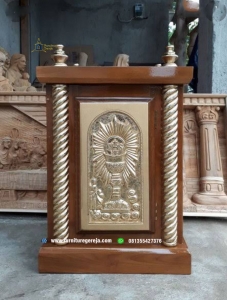 tabernakel gereja katolik