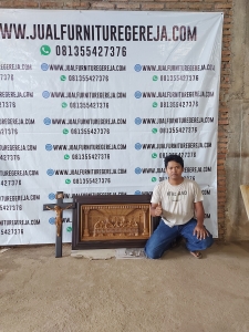 ukiran perjamuan kudus 