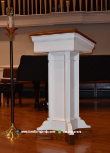 podium gereja 