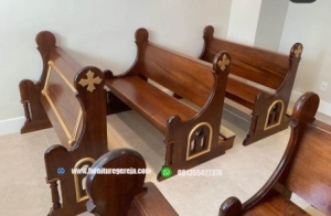 bangku gereja katolik minimalis 