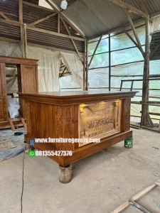 altar gereja katolik 