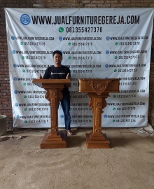 mimbar gereja minimalis